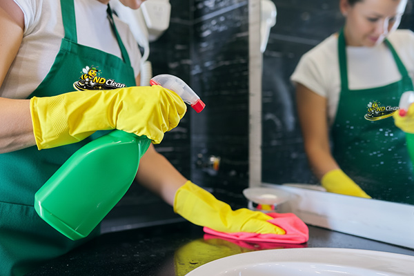 Desinfectie van sanitaire ruimtes Nieuw-Vennep